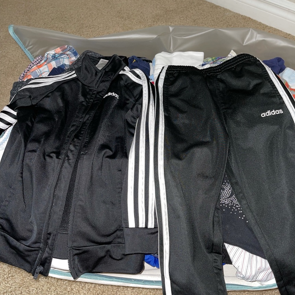Adidas boys set
